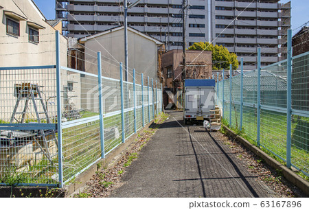 The streets around Kyoto Station East Shiokoji Street The streets around Kyoto Station East Shiokoji Street 63167896