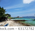 Spend a vacation on the tropical beachside 63172782