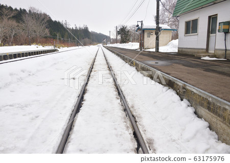Take a photo of JR Enjin Station in Kuromatsunai Town, Hokkaido in early spring Take a photo of JR Enjin Station in Kuromatsunai Town, Hokkaido in early spring 63175976