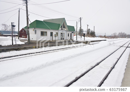 Take a photo of JR Enjin Station in Kuromatsunai Town, Hokkaido in early spring Take a photo of JR Enjin Station in Kuromatsunai Town, Hokkaido in early spring 63175987