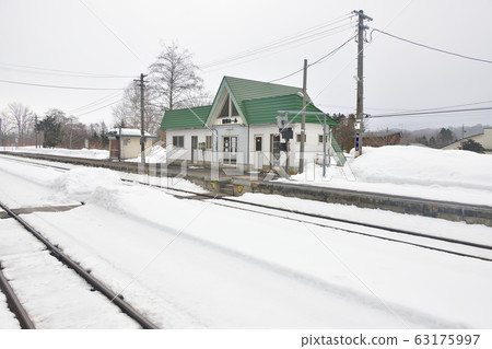 Take a photo of JR Enjin Station in Kuromatsunai Town, Hokkaido in early spring Take a photo of JR Enjin Station in Kuromatsunai Town, Hokkaido in early spring 63175997