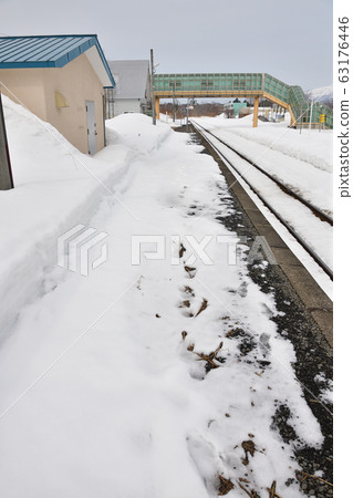 Shooting scenery of JR Kobu Station in Rankoshi-cho, Hokkaido in early spring 63176446
