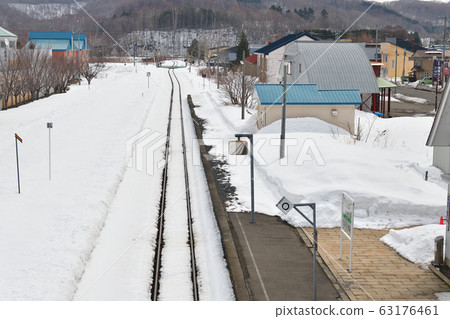 早春北海道蘭芝町JR甲部站的拍攝風景 早春北海道蘭芝町JR甲部站的拍攝風景 63176461