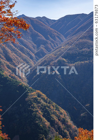 Shimoguri no Sato in Autumn Leaves Japanese Tyrol 63179873
