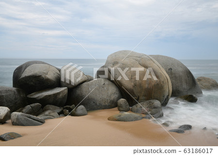 Donghae Sacheon Beach 63186017