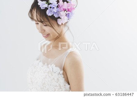 Bride 63186447