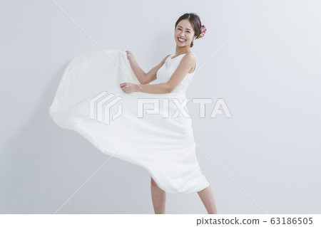 Bride Bride 63186505