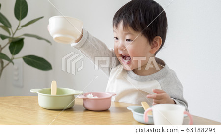 Child meal Child meal 63188293