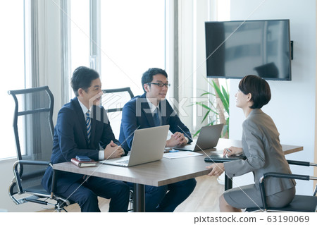 meeting, working woman, office 63190069