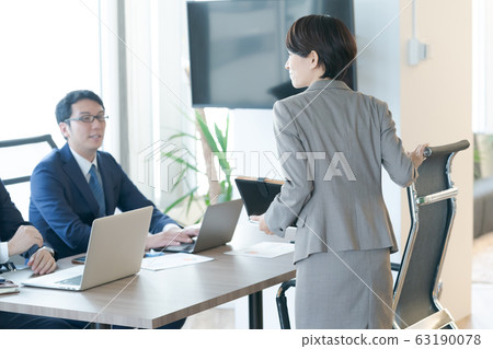 工作中的女人 工作地點 辦公室 63190078