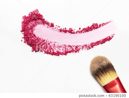 Eyeshadow swatches 63190100