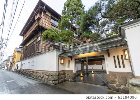 Furumachi Flower Street (Niigata City) 63194096