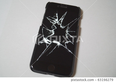 Smartphone screen cracking 63198279