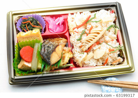 Bamboo shoots rice lunch 63199317