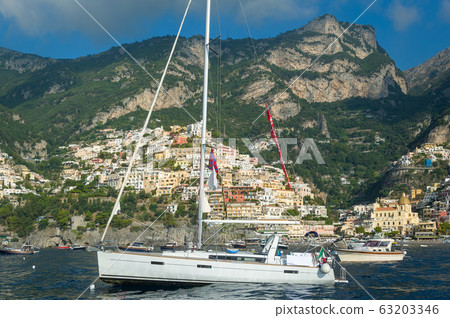 Sailing yacht at anchor in Positano bay 63203346