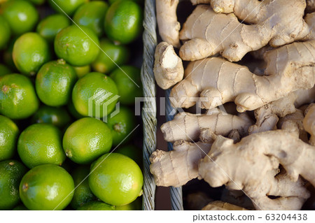 Fresh healthy bio citrus in Monaco supermarket - Fresh healthy bio citrus in Monaco supermarket - 63204438