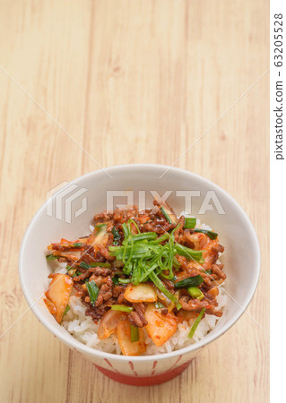 Kimchi bowl 63205528
