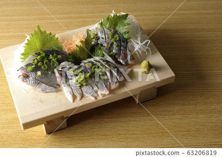 竹莢魚刺身 63206819