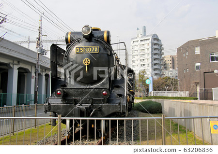 昭和19年生產的D511072蒸汽機車，一直運行到1975年。 63206836