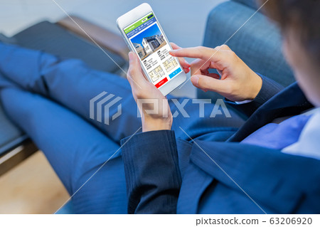 互聯網搜索智能手機上的房屋信息 63206920
