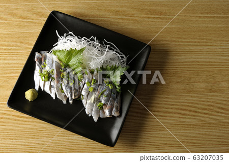 Horse mackerel sashimi 63207035