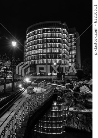 長崎出島Waran Trading House Monochrome [長崎市]遺址的夜景 63210511