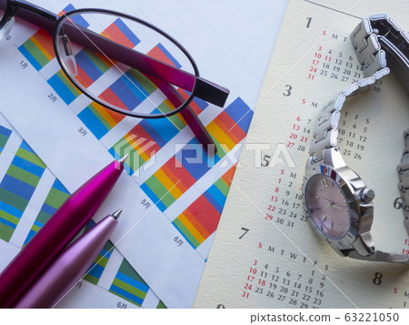 商業形象·圖·日曆·眼鏡·女性 63221050