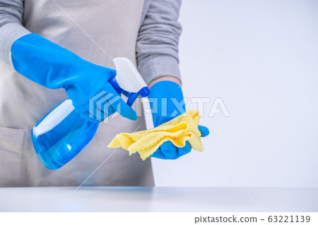 Clean the table quarantine housework housework clean house table woman 63221139