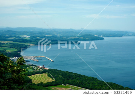 [Hokkaido] Lake Saroma seen from the observatory 63221499