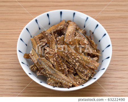 Kiss bone cracker Kiss bone cracker 63222490