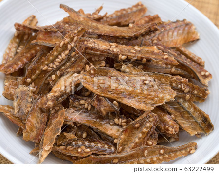 Kiss bone cracker 63222499