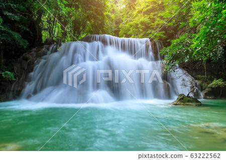 Huai Mae Khamin Waterfall level 3, Khuean Huai Mae Khamin Waterfall level 3, Khuean 63222562