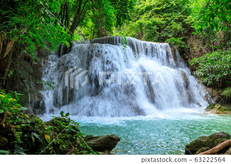 Huai Mae Khamin Waterfall level 3, Khuean 63222564