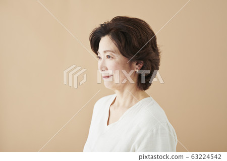 高級美女畫像 63224542