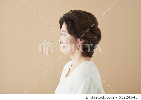 高級美女畫像 63224543