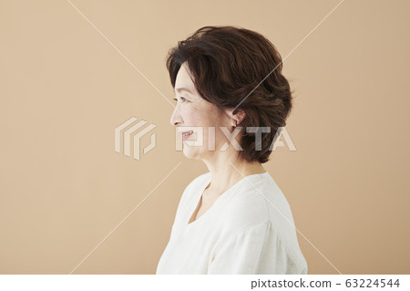 高級美女畫像 63224544