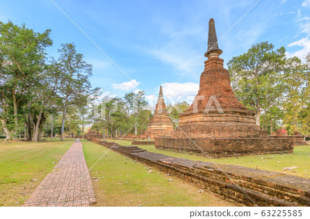 Wat Phra That temple in Kamphaeng Phet Historical Wat Phra That temple in Kamphaeng Phet Historical 63225585