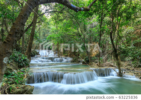 Huai Mae Khamin Waterfall tier 1, Khuean Huai Mae Khamin Waterfall tier 1, Khuean 63225836