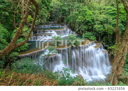 Huai Mae Khamin Waterfall tier 4, Khuean Huai Mae Khamin Waterfall tier 4, Khuean 63225856