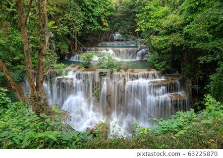 Huai Mae Khamin Waterfall tier 4, Khuean Huai Mae Khamin Waterfall tier 4, Khuean 63225870