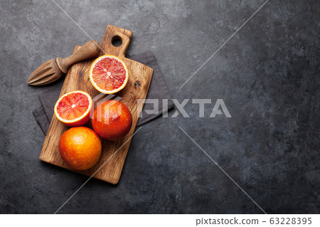 Sicilian Blood oranges 63228395