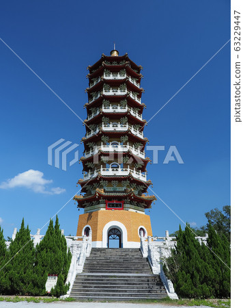 Sun Moon Lake Civil Pagoda, Taiwan / Ci En Pagoda, Yuchi, Nantou, Taiwan Sun Moon Lake Civil Pagoda, Taiwan / Ci En Pagoda, Yuchi, Nantou, Taiwan 63229447
