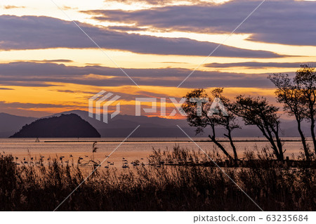 Lake Biwa evening view-in front of Hubei Mizudori Station Lake Biwa evening view-in front of Hubei Mizudori Station 63235684