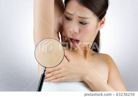 Armpit skin care. 63236250