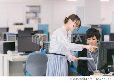 辦公室場景 辦公室場景 63236952