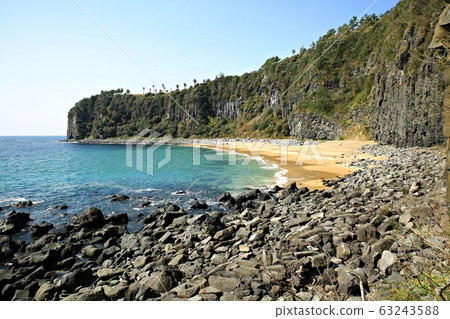 Jeju, Jusangjeolli, coastal scenery Jeju, Jusangjeolli, coastal scenery 63243588