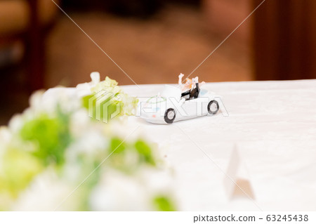 Marriage image doll 63245438