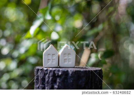 Miniature house 63248682