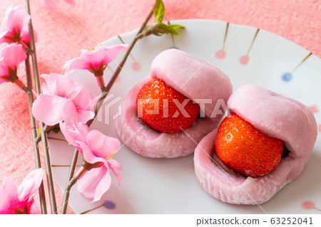 草莓大福和櫻花 63252041