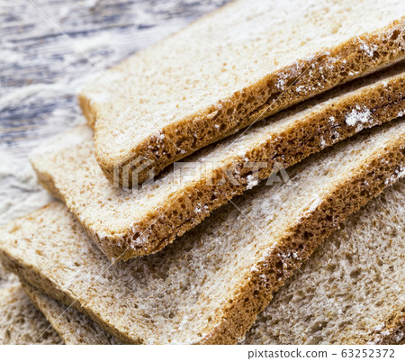 sliced fresh bread sliced fresh bread 63252372